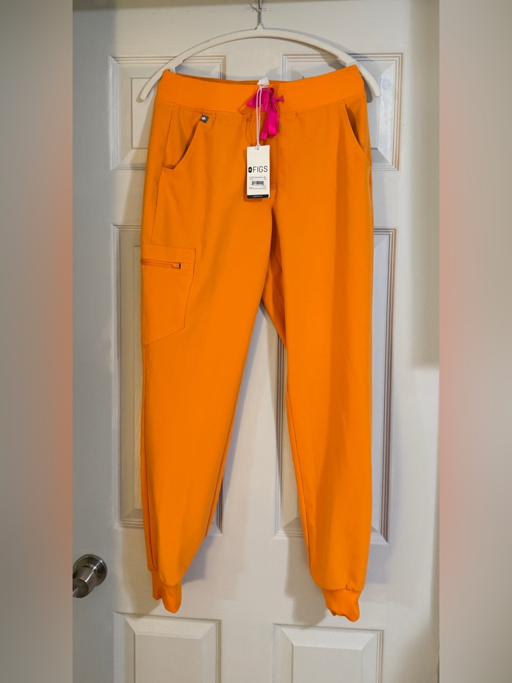NWT Figs Scrubs Set - Creamsicle - Picture 3 of 6
